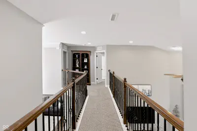 927 Racetime Road, Westfield - 53