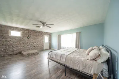 2513 W 300 S, Shelbyville - 15