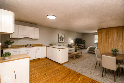 5880 Mason Court, Martinsville - 32