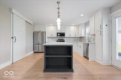 6862 Eagle Crossing Boulevard, Brownsburg - 11