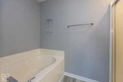 5526 Burning Tree Court, Indianapolis - 18