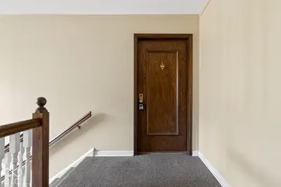 581 Hunters Drive, Carmel - 6