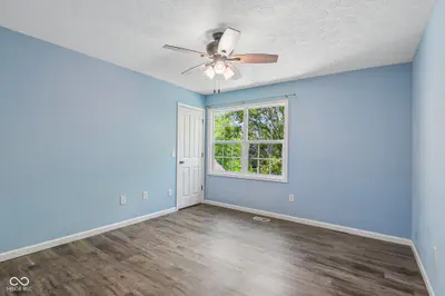 8535 McNutt Circle, Indianapolis - 21