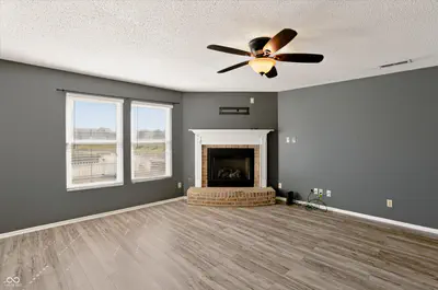 8233 Crackling Lane, Indianapolis - 19