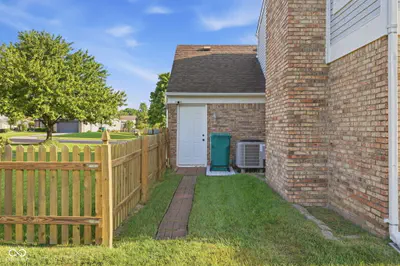 387 Sugar Bush Lane, Brownsburg - 25