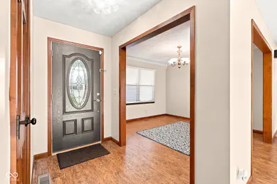 2611 Conestoga Court, Newburgh - 4