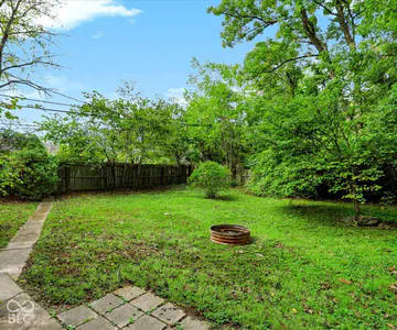 2312 Ford Avenue, Bloomington - 38