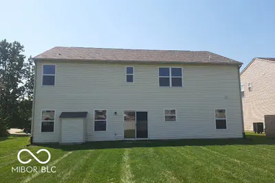 4933 Birmingham Drive, Indianapolis - 3