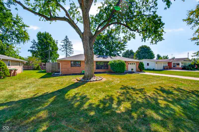 2663 Forest Drive, Columbus