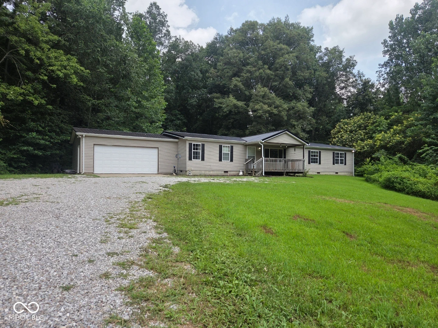 6770 County Road 300, North Vernon