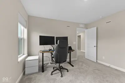7320 Deerberg Drive, Indianapolis - 23