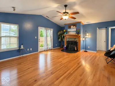 8830 Summer Walk Drive, Indianapolis - 4
