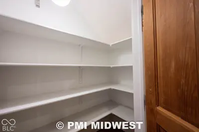 1530 S East Street, Indianapolis - 10