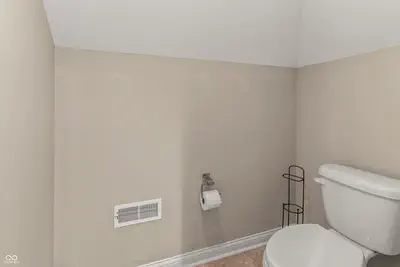 8928 Carriage Lane, Indianapolis - 39
