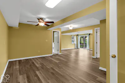 6763 Woodcliff Circle, Zionsville - 43