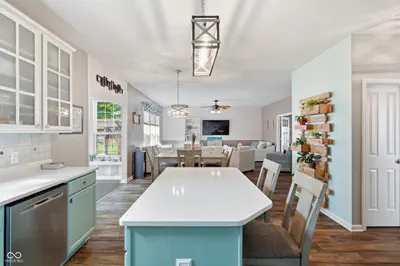 5565 Jutland Drive, Plainfield - 18