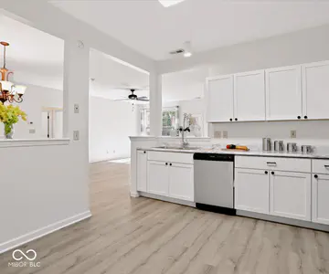 3707 Barrington Drive, Bloomington - 12