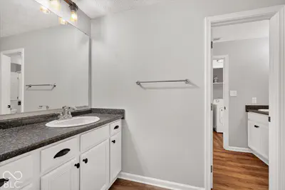 9741 Roxbury Drive, Fishers - 23