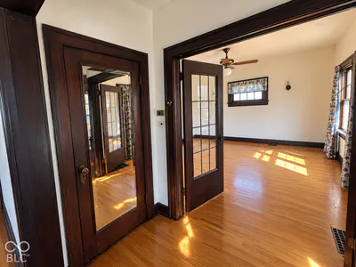 4526 Washington Street, Indianapolis - 16