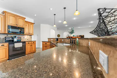 256 Chase Court, Seymour - 17