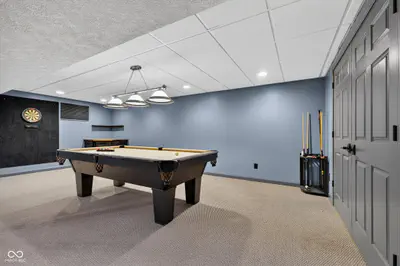 8625 Douglaston Court, Indianapolis - 35