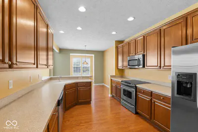 12961 Merlot Lane, Fishers - 3