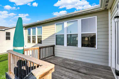 561 Harstad Boulevard, Westfield - 77