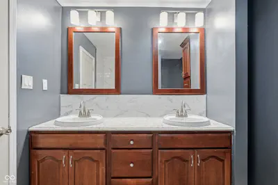 7437 Cotherstone Court, Indianapolis - 23