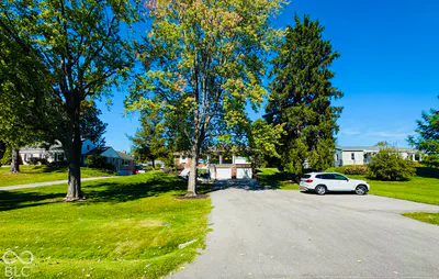 450 Valley Lane, Greenwood - 9