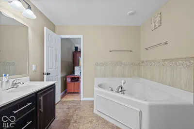 5050 W Epler Road, Indianapolis - 31