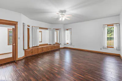 505 Kelly Drive, Brownstown - 18