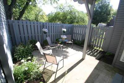 614 Conner Creek Drive, Fishers - 8