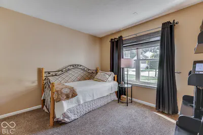 1031 Lincoln Park West Drive, Greenwood - 27