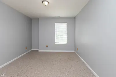 1324 Niagara Lane, Franklin - 15