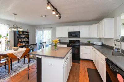 10239 Homestead Drive, Brownsburg - 19
