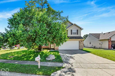 6705 Thistleridge Court, Indianapolis - 2
