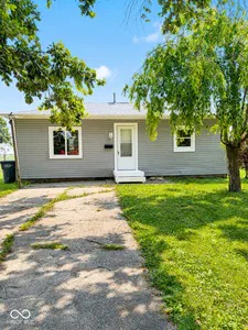 825 Oak Street, Tipton