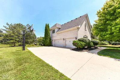 11651 Skyhawk Court, Fishers - 33
