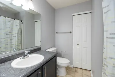 1324 Niagara Lane, Franklin - 17