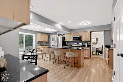 242 Hawthorne Drive, Carmel - 25