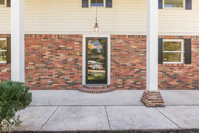821 Merry Lane, Greenwood - 9
