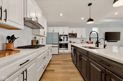 128 Creststone Boulevard, Westfield - 11
