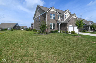 5184 Wyndale Drive, Bargersville - 2