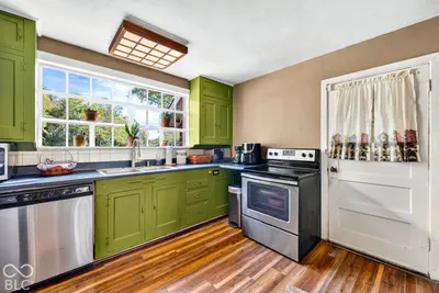 70 Norris Avenue, North Vernon - 25