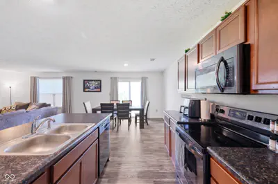 6430 W Mulberry Way, Greenfield - 13