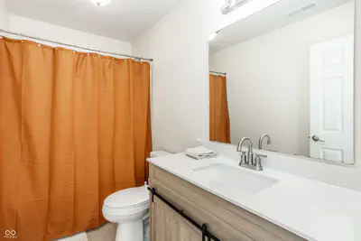 1598 Kingen Drive, Greenfield - 24