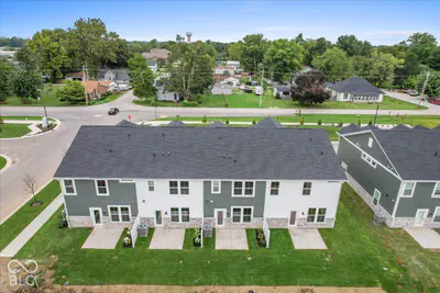 6151 Mill Hill Way, McCordsville - 28
