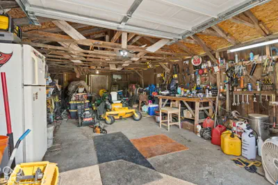 11409 Highway 150, Greenville - 51