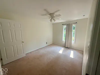 8900 Island Pond Road, Quincy - 21
