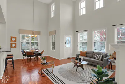 2065 Rhettsbury Street, Carmel - 4